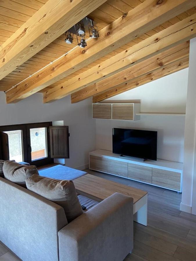 Apartamentos Rurales La Plaza 2 Duruelo de la Sierra Exteriér fotografie